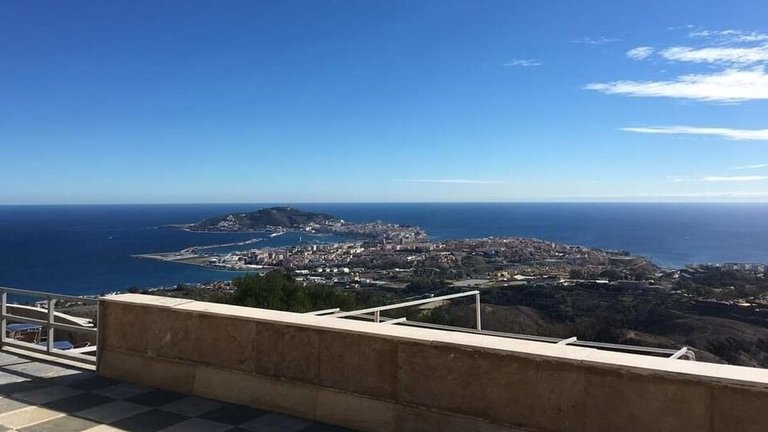 Ceuta, vista desde el mirador de Isabel II.