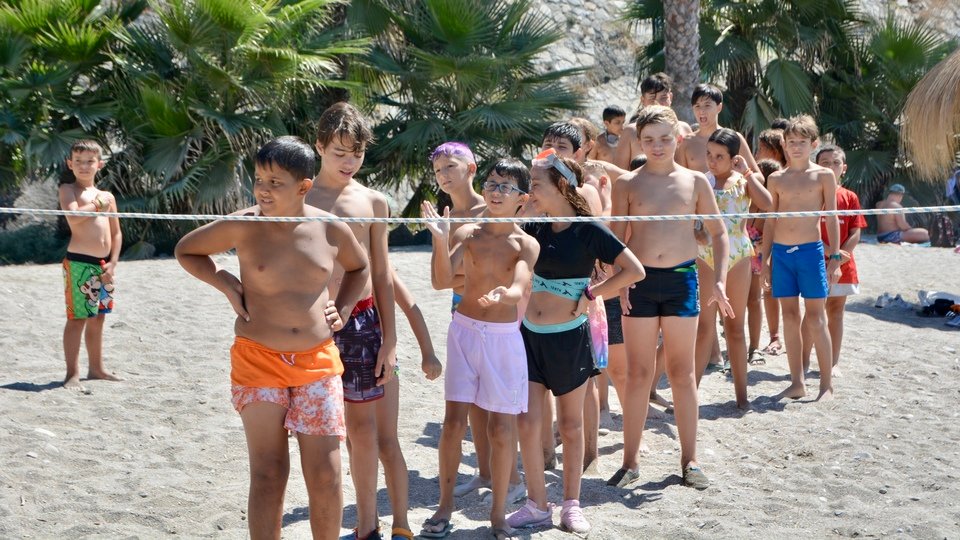 Multiaventura playa ribera juventud deporte actividades 2023