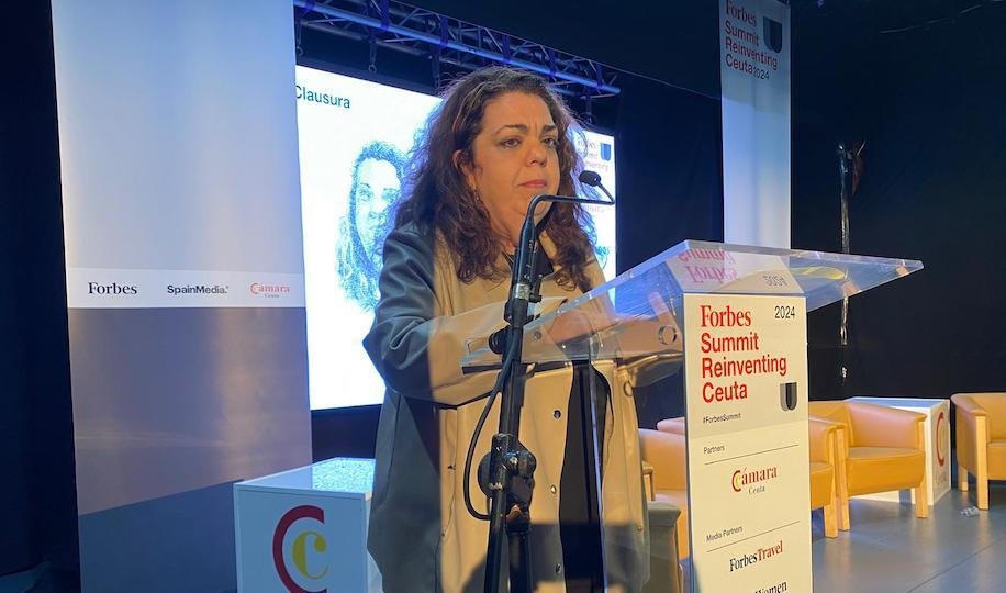 Cristina Pérez durante su discurso de clausura del Forbes Summit Reinventing Ceuta.