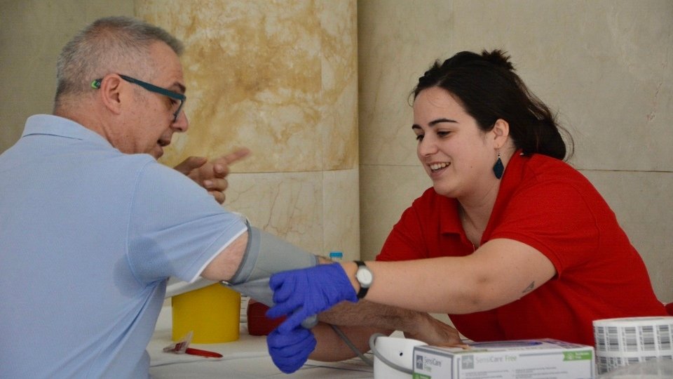 Donación donantes sangre Teatro Auditorio del Revellín Centro Transfusiones, Células y Tejidos  de Cádiz