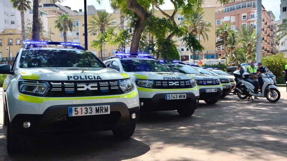 Policía local Gobernación coches patrulleros vehículos nuevos 2024